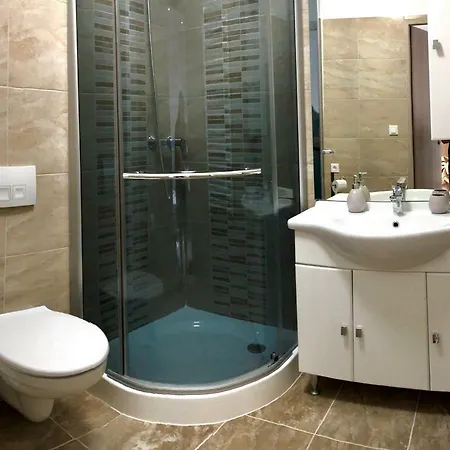 Zsuzsi シオーフォク